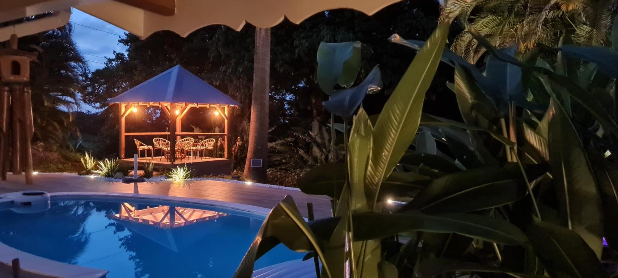 Gite Kaz A Topaze, Piscine, Jardin Tropical Сент-Роз Екстер'єр фото